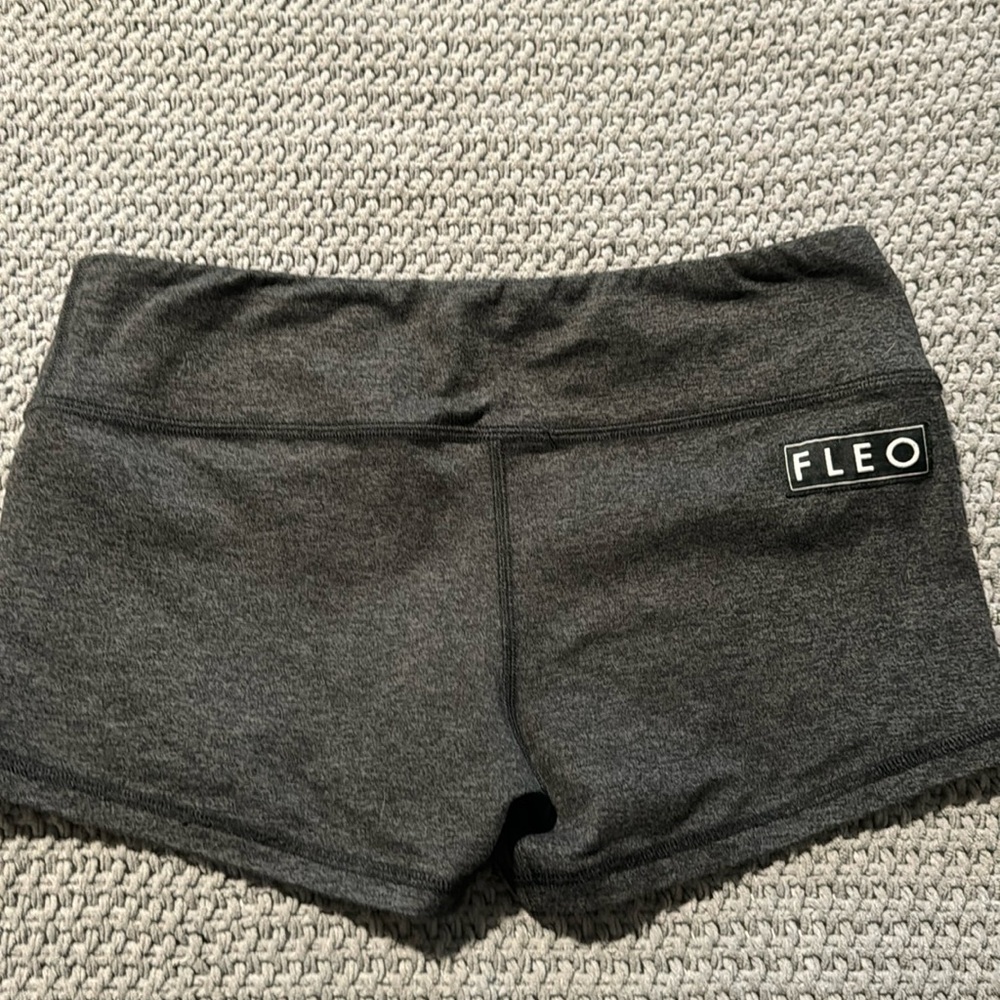 Fleo Heather charcoal originals!